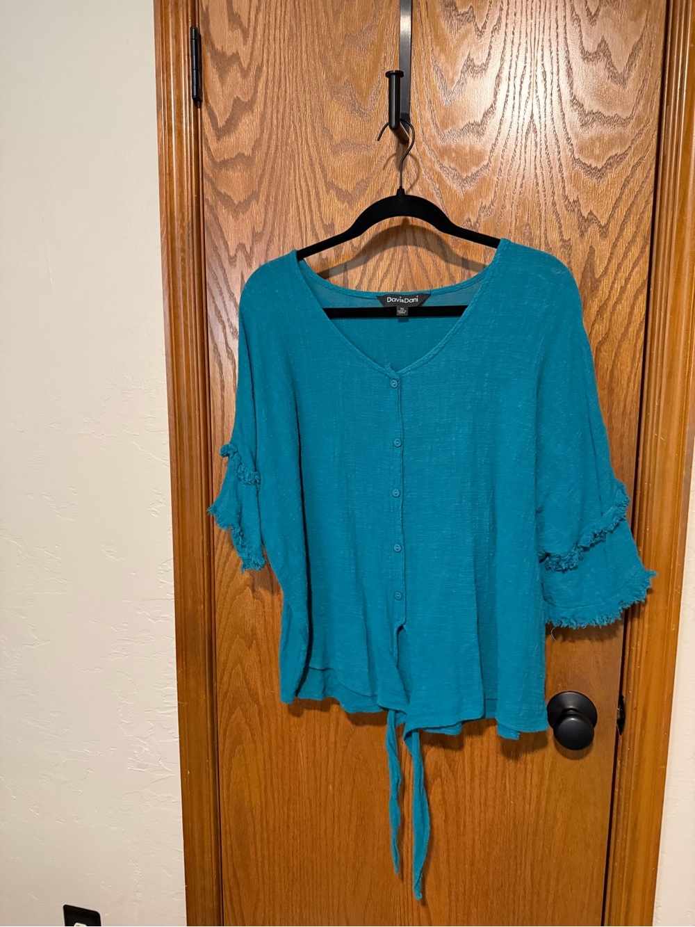 DAVI & DANI Teal Button-Front V-Neck Top with Tie